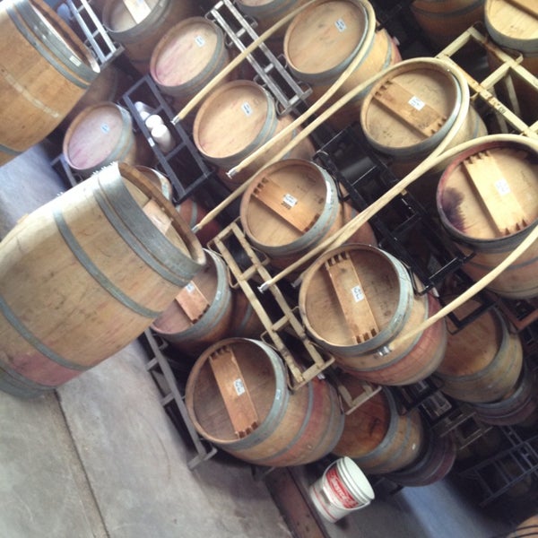 1/18/2014에 Sean J.님이 Carruth Cellars Winery on Cedros에서 찍은 사진