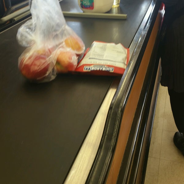 Stater Bros. Markets Grocery Store in San Bernardino