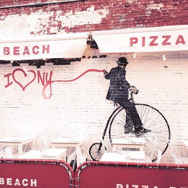 12/5/2015にRenée S.がPizza Beachで撮った写真