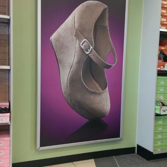 Shoe Carnival - Shoe Store in Carolina