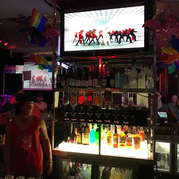 Photo taken at Stonewall Hotel by Gareth N. on 3/1/2017