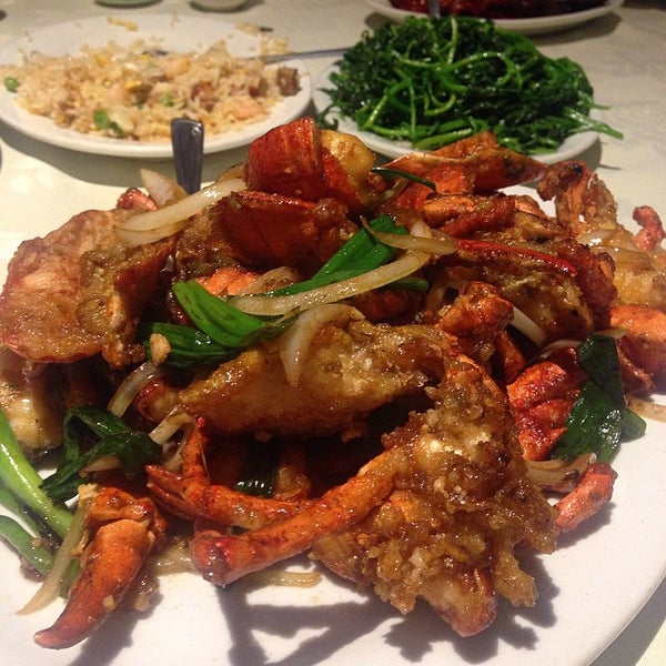 3/23/2015にAndrea-Christine S.がWah Sing Seafood Restaurantで撮った写真
