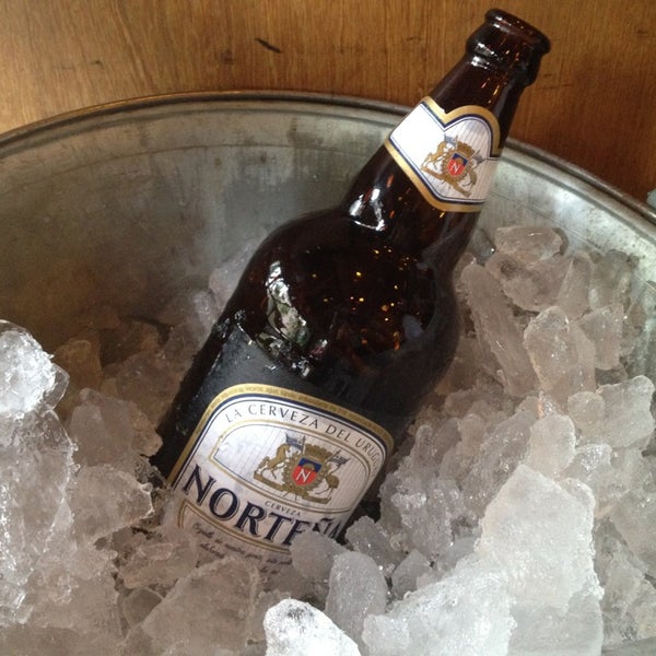 A cerveja nortena vem estupidamente gelada!