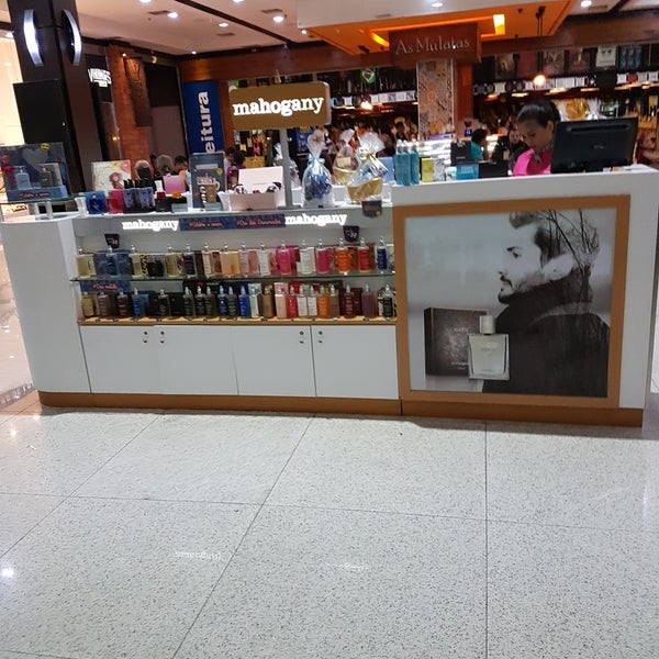 Foto diambil di Shopping Pátio Belém oleh R. P. pada 6/8/2018