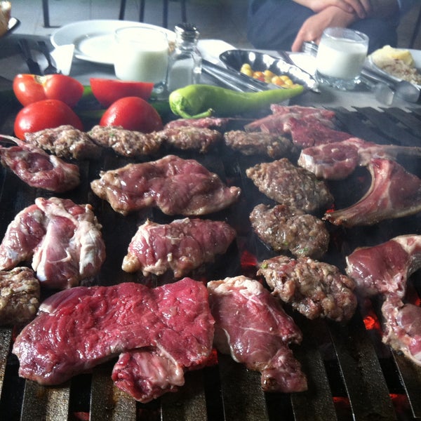 Samandıra Ocakbaşı Et Lokantası (Artık Kapalı) İstanbul�da Türk Restoranı