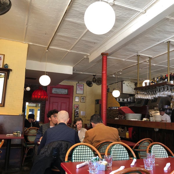 รูปภาพถ่ายที่ Le Grainne Cafe โดย Roger E. เมื่อ 2/21/2020