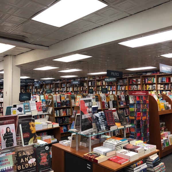 Photo taken at Politics &amp; Prose Bookstore by Roger E. on 10/19/2019