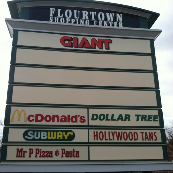 Flourtown Shopping Center Shopping Plaza