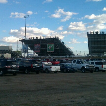 Снимок сделан в Toledo Speedway пользователем Peter M. 9/29/2012