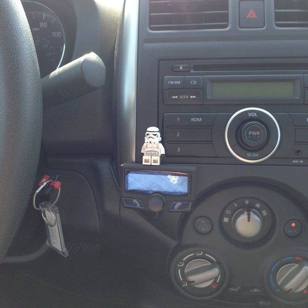 Hertz Rental Car Location in Midway District