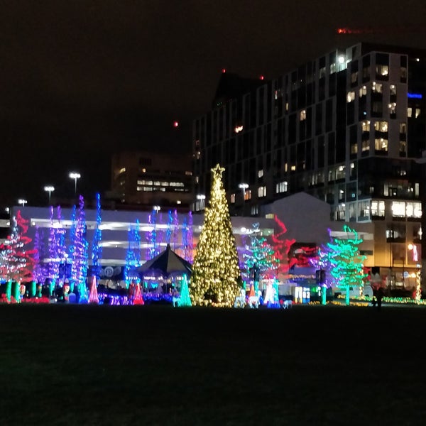 Photo taken at Columbus Commons by Emre S. on 12/22/2018