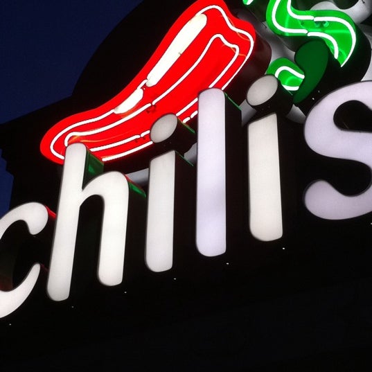Снимок сделан в Chili&#39;s Grill &amp; Bar пользователем Conrad &amp; Jenn R. 10/24/2012