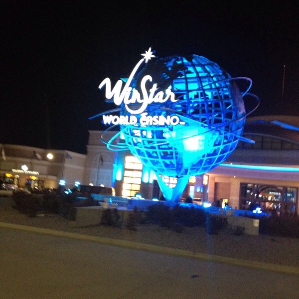 Photo prise au WinStar World Casino and Resort Global Event Center par ErfAn A. le5/21/2017