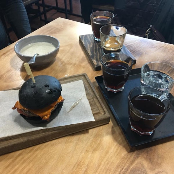 11/30/2018 tarihinde Tati M.ziyaretçi tarafından Point Coffee &amp; Food'de çekilen fotoğraf