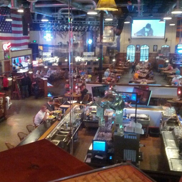 6/30/2013 tarihinde Shaun R.ziyaretçi tarafından Toby Keith&#39;s I Love This Bar and Grill'de çekilen fotoğraf