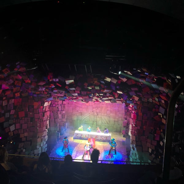 Foto diambil di Matilda The Musical oleh shirley c. pada 9/18/2018