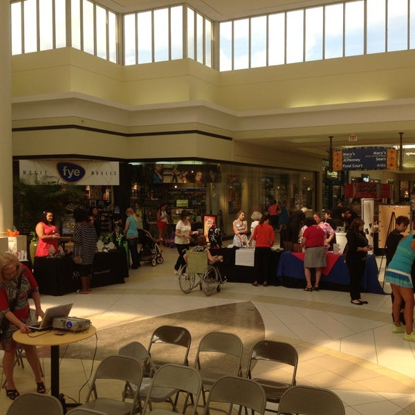 Photo taken at Edison Mall by Sandra D. on 8/24/2013