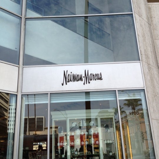 Neiman Marcus компания