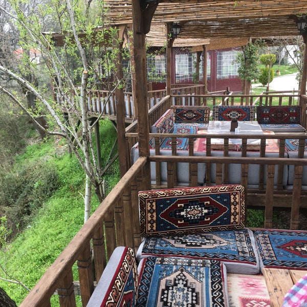 Photo taken at Kerimoğlu Türküsü Evi by Oğuzhan U. on 4/4/2017