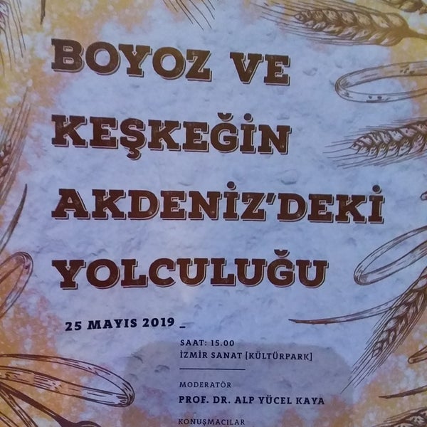 Das Foto wurde bei İzmir Sanat von tuna am 5/25/2019 aufgenommen