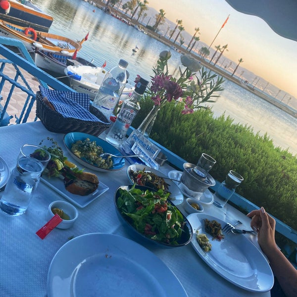 Foto tomada en Hereke Balık Restaurant  por Yağmur A. el 8/17/2021