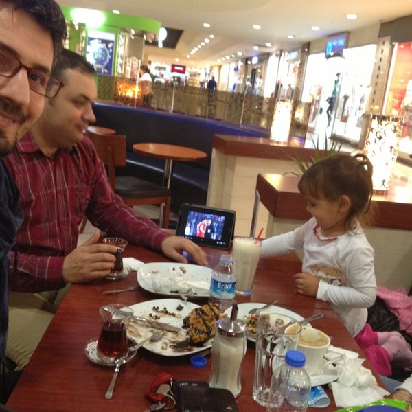 Photo taken at Tahmis Cafe by Gökhan Ş. on 3/26/2013
