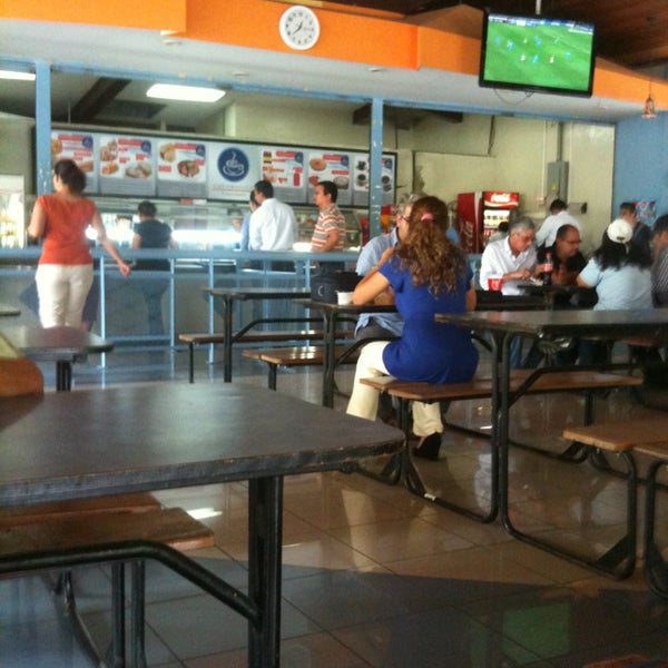 Cafetería Central UCA Antiguo Cuscatlan, San Salvador