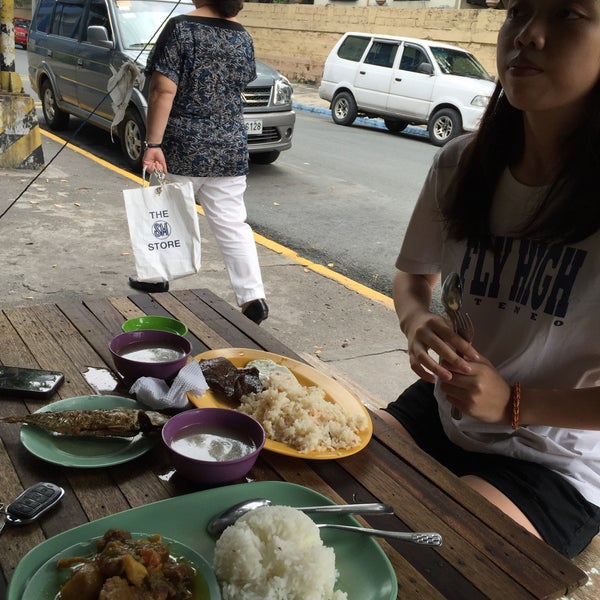 Lourdes Snack Snack Place in Quezon City