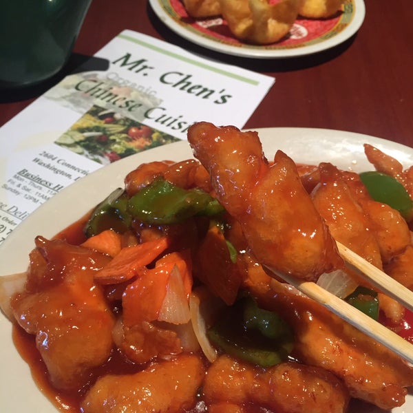 Снимок сделан в Mr. Chen&#39;s Organic Chinese Cuisine пользователем Mr. Chen&#39;s Organic Chinese Cuisine 3/23/2015