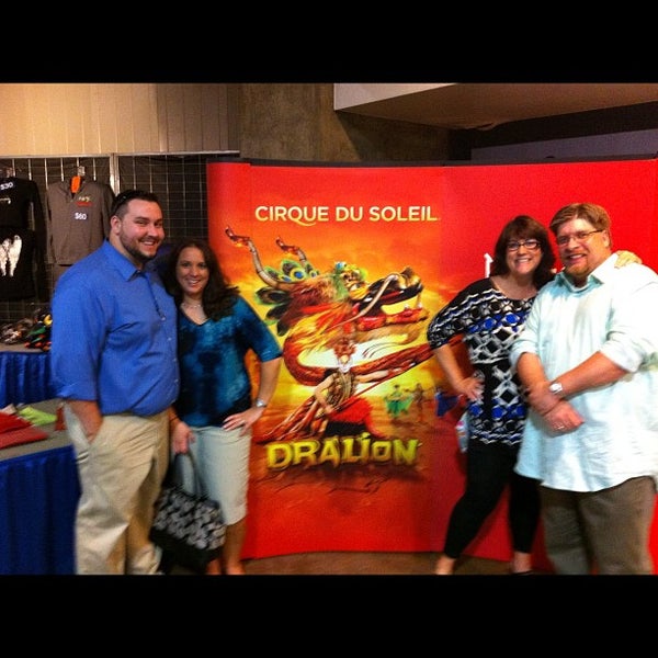 Foto tomada en Charleston WV Convention And Visitors Bureau  por Mike M. el 9/16/2012