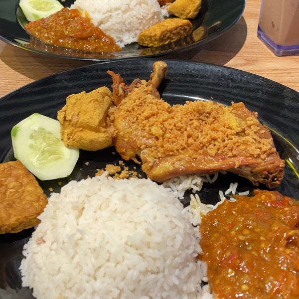Restoran Ayam Penyet Ria Indonesian Restaurant In Shah Alam