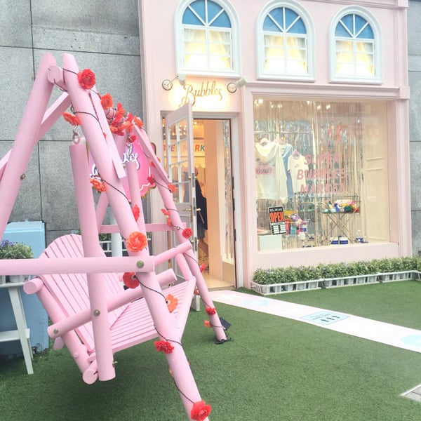 Photos At Bubbles Women S Store In 渋谷区