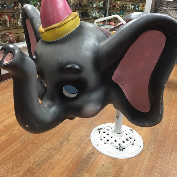 Photo taken at Mister Ed&#39;s Elephant Museum &amp; Candy Emporium by Mary N. on 11/28/2015