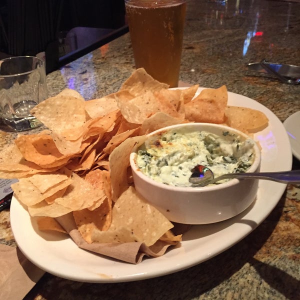 Photo taken at BJ&#39;s Restaurant &amp; Brewhouse by Ann Marie H. on 2/27/2016