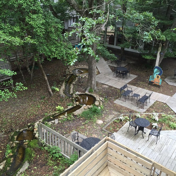 Scarborough Lane Shoppes Shopping Mall in Kitty Hawk