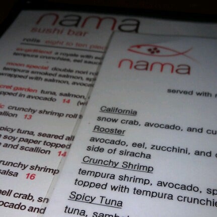 Снимок сделан в Nama Sushi Bar пользователем Lizzi 9/29/2012