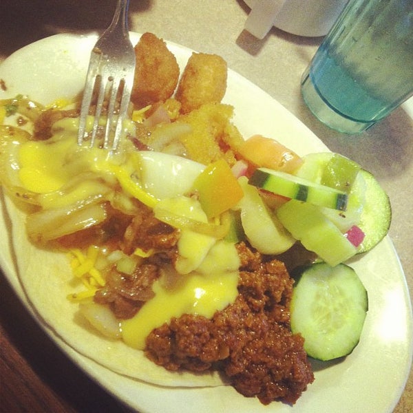 Photo taken at Sizzler by Rob M. on 3/2/2013