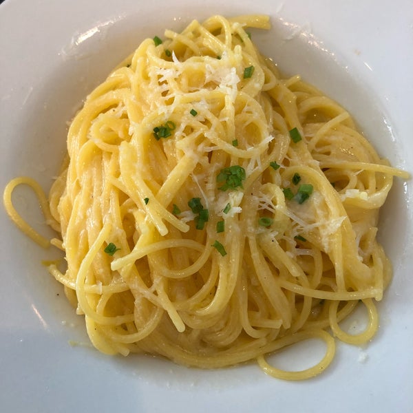 Delicious pasta, not at all what I’d expect for gluten-free. Both our dishes came with a pool of oil at the bottom, but I’ll chalk it up go grand opening growing pains. Pictured: spaghetti limone
