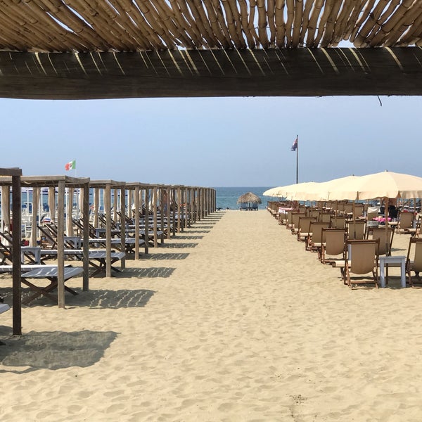 Bagno Il Cavallone Lido Di Camaiore Toskana