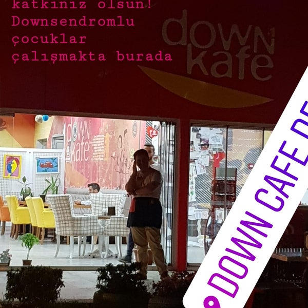 Photo taken at Down Cafe by Özgen M. on 8/10/2018