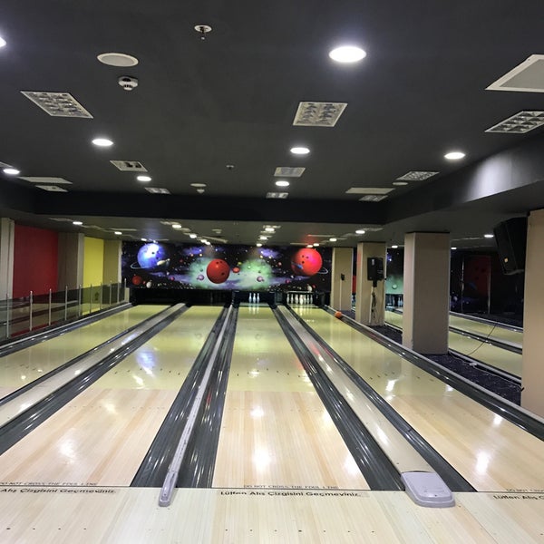 Photo taken at Palace Cafe Restaurant &amp; Bowling by Serc@n📲 on 2/15/2020
