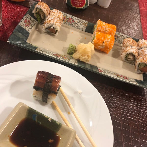 8/25/2018 tarihinde Buket A.ziyaretçi tarafından Sushi &amp; Noodle House'de çekilen fotoğraf
