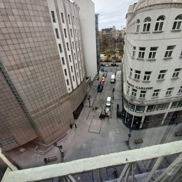 3/15/2023 tarihinde Robert T.ziyaretçi tarafından Kempinski Hotel Corvinus Budapest'de çekilen fotoğraf