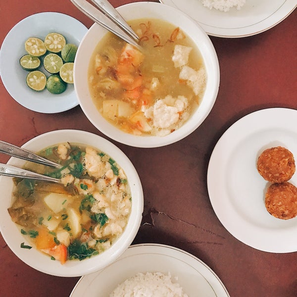 Sop Kaki Sapi Pak Odji - Soup Spot in Jakarta Barat