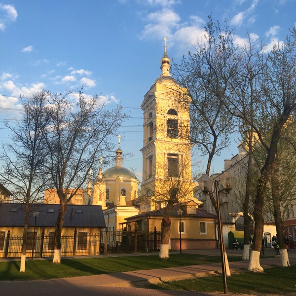 Подольск Троицкий собор памятник гренадерам