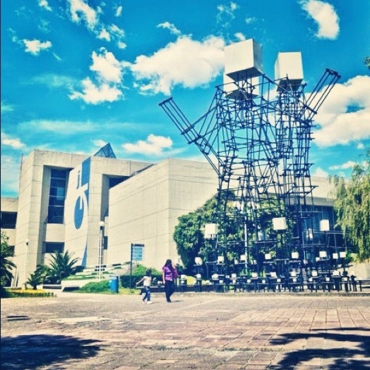 9/20/2012 tarihinde Jorge L. B.ziyaretçi tarafından Universidad Autónoma Metropolitana-Xochimilco'de çekilen fotoğraf