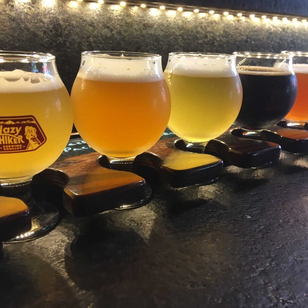 Photo taken at Lazy Hiker Brewing Co. by Björn S. on 5/5/2019
