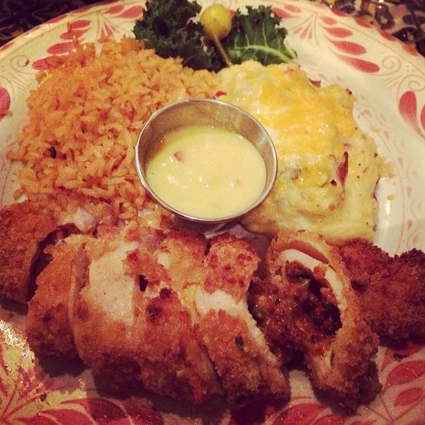 รูปภาพถ่ายที่ Abuelo&#39;s Mexican Restaurant โดย Amanda C. เมื่อ 2/16/2014