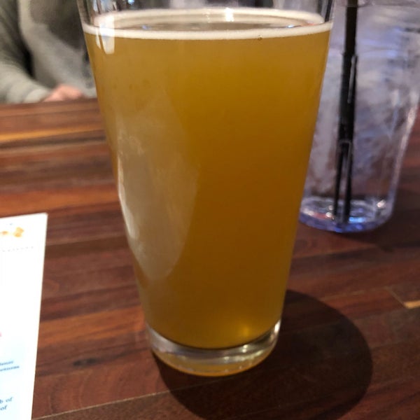 Photo taken at M.L.Rose Craft Beer &amp; Burgers by Jameson R. on 2/12/2018