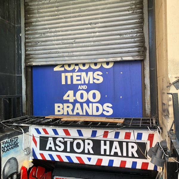 Photo taken at Astor Place Hairstylists by Tarik F. on 4/24/2018